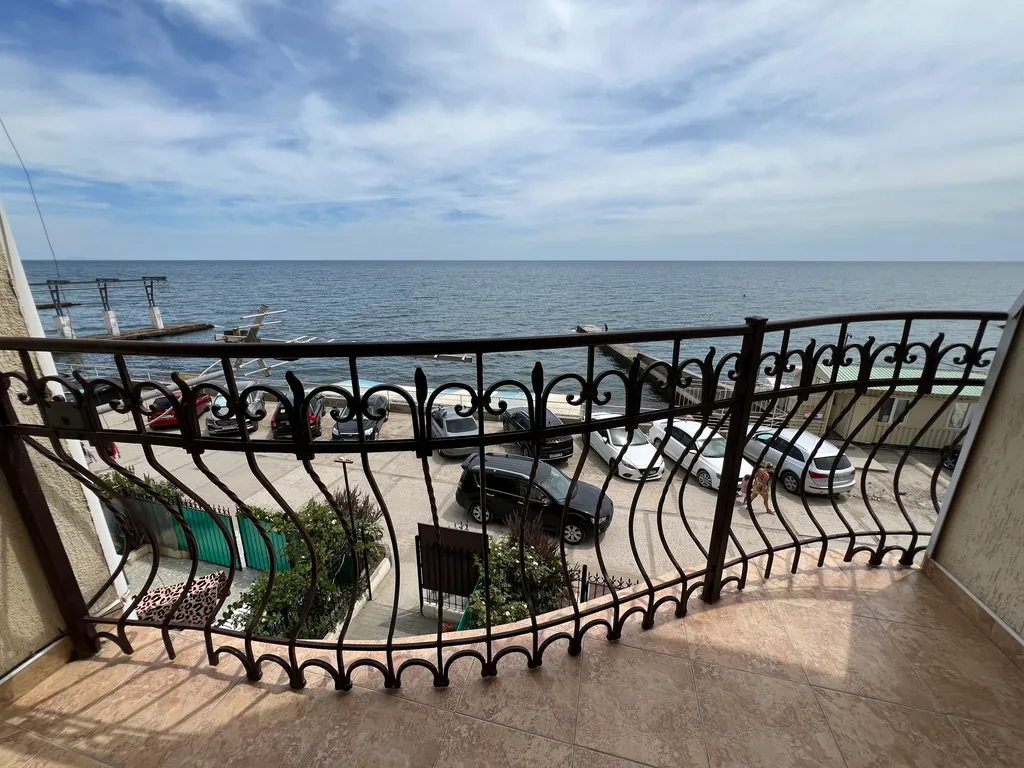 Апартаменты с видом на море