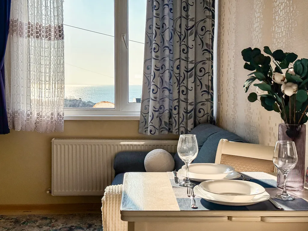 Квартира с видом на море