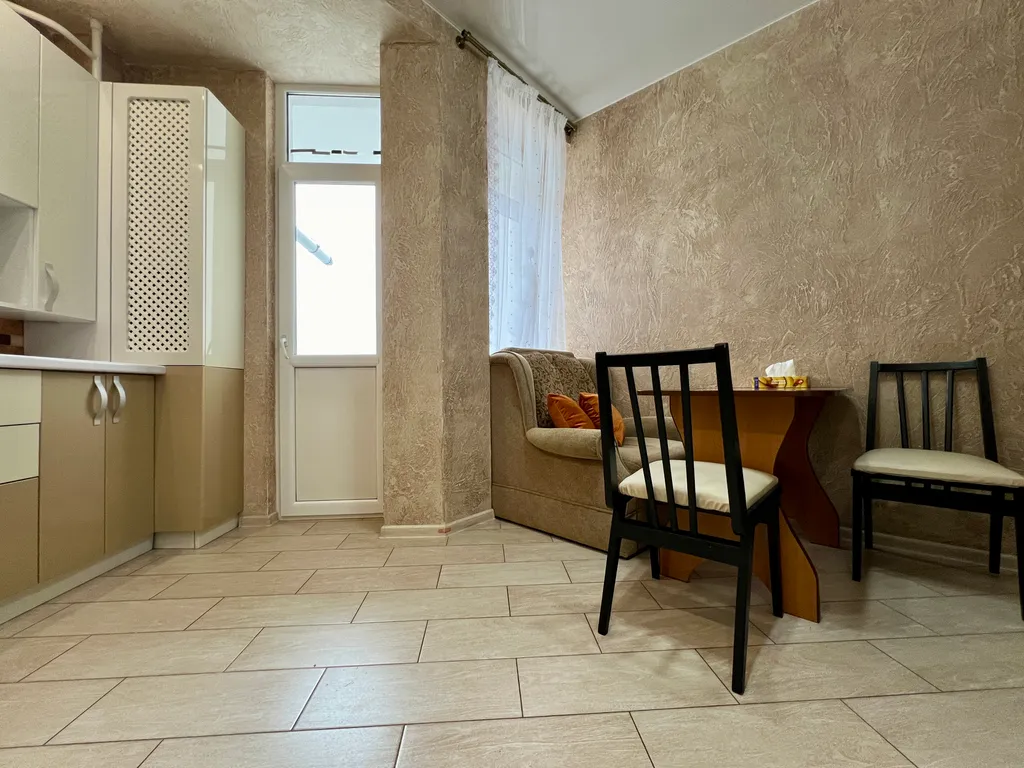 1 к.кв пляж 10 мин рядом Парк Победы Херсонес не берем плату за уборку