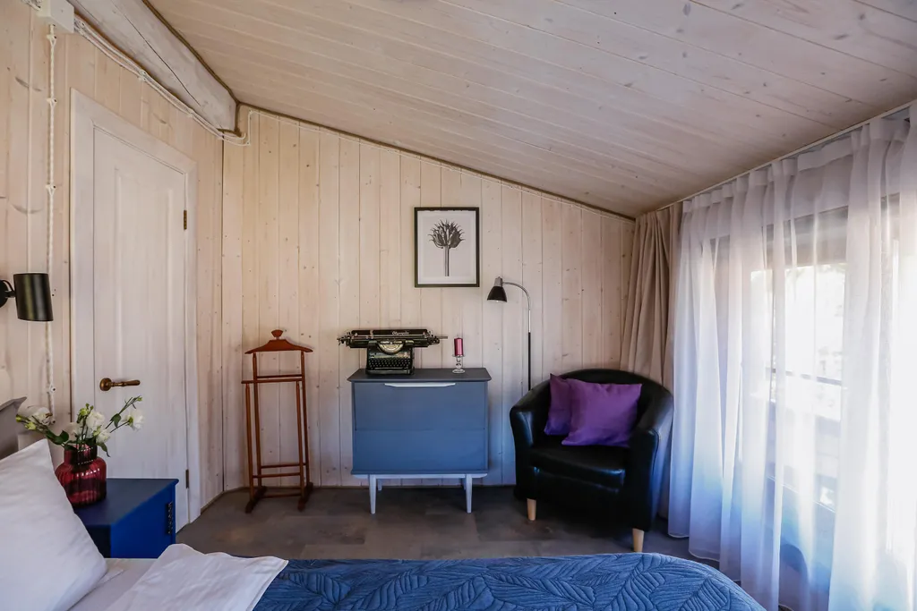 Лакшери изба