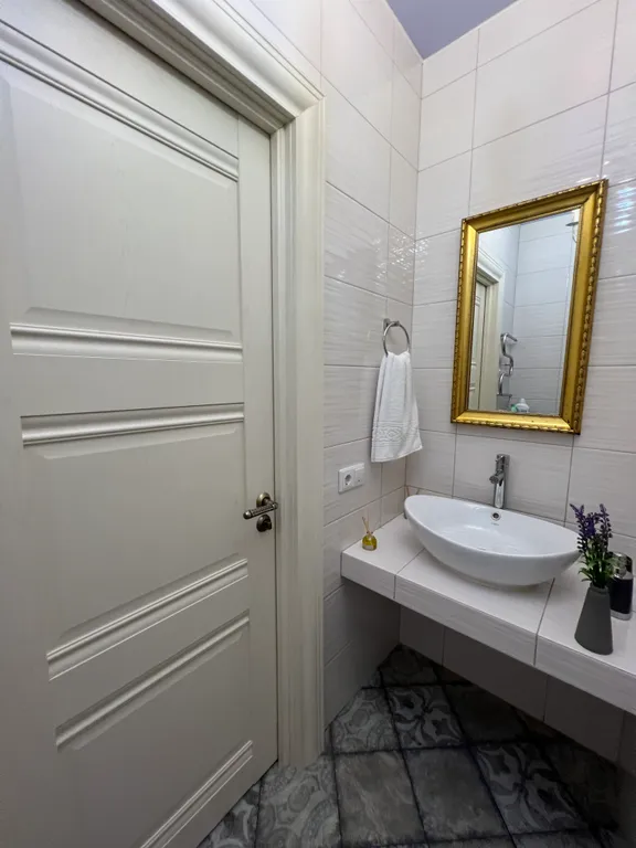 Великолепная квартира рядом с разливом