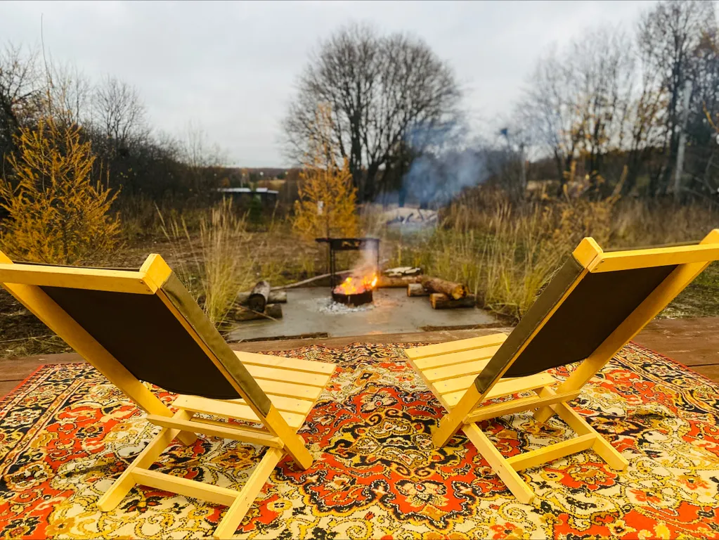 Амбаркаса iva - дом с ванной у окна