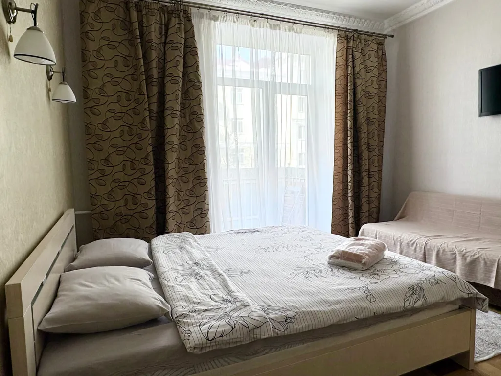 Уютные апартаменты у площади Победы