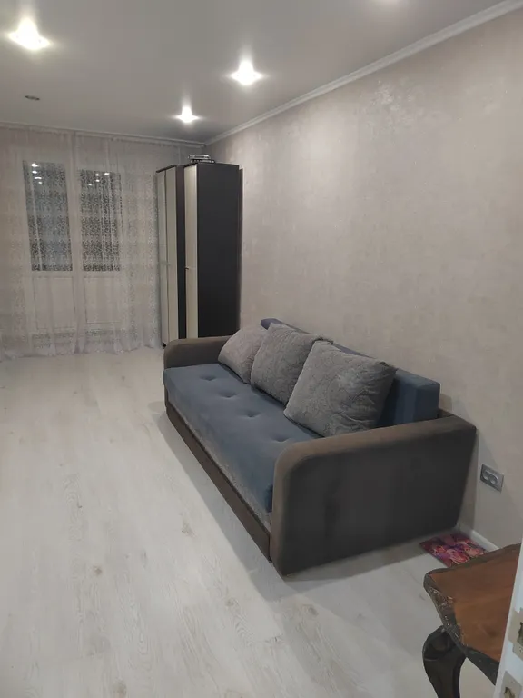 Шикарная двухкомнатная квартира с евроремонтом в тихом спальном районе