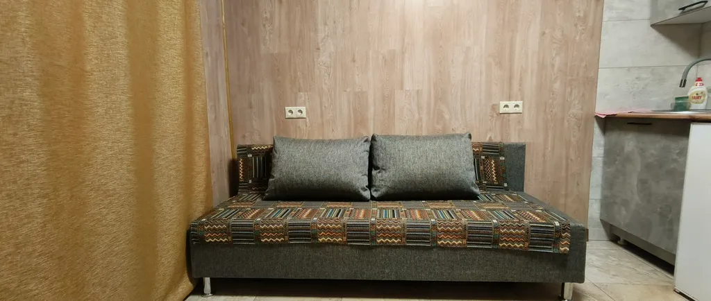 Уютная студия у метро