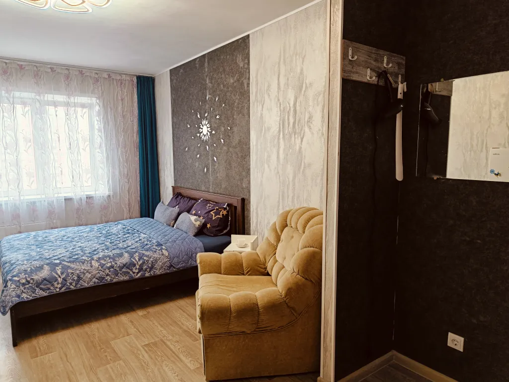 Квартира Квартира студия для 1-3 человек, в 5 минутах от метро — Новосибирск