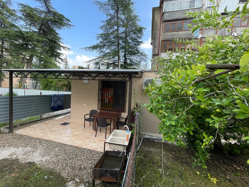 Апартаменты с отдельным входом и своей придомовой территорией