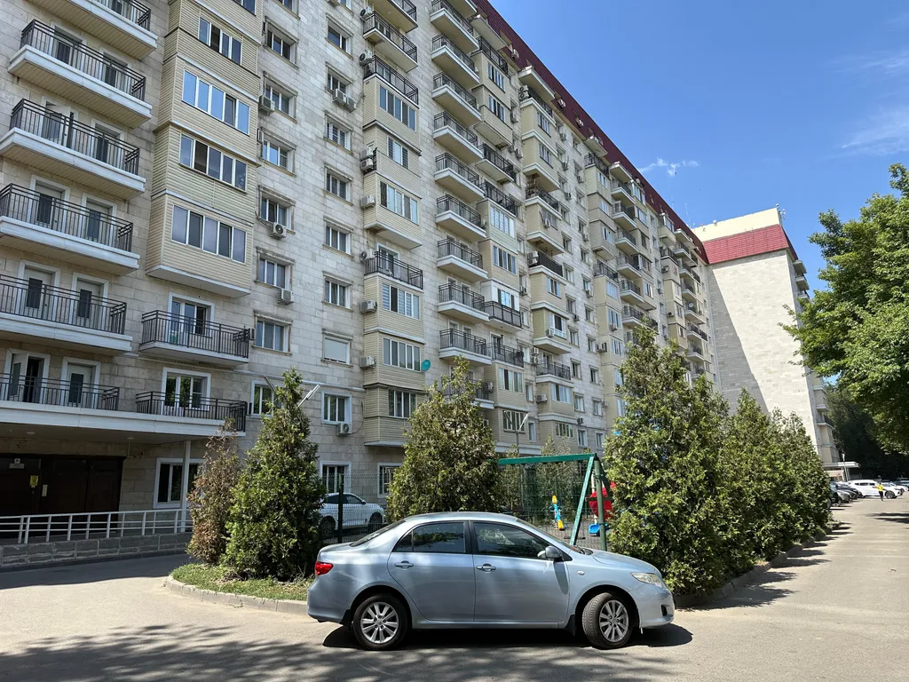 Уютная квартира с шикарным видом на озеро и горы