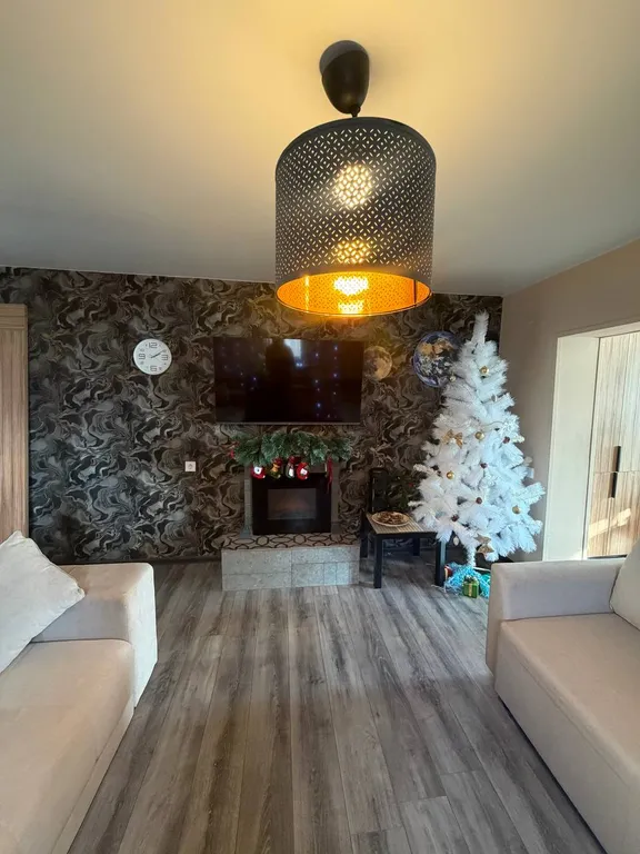 Дом у реки с баней