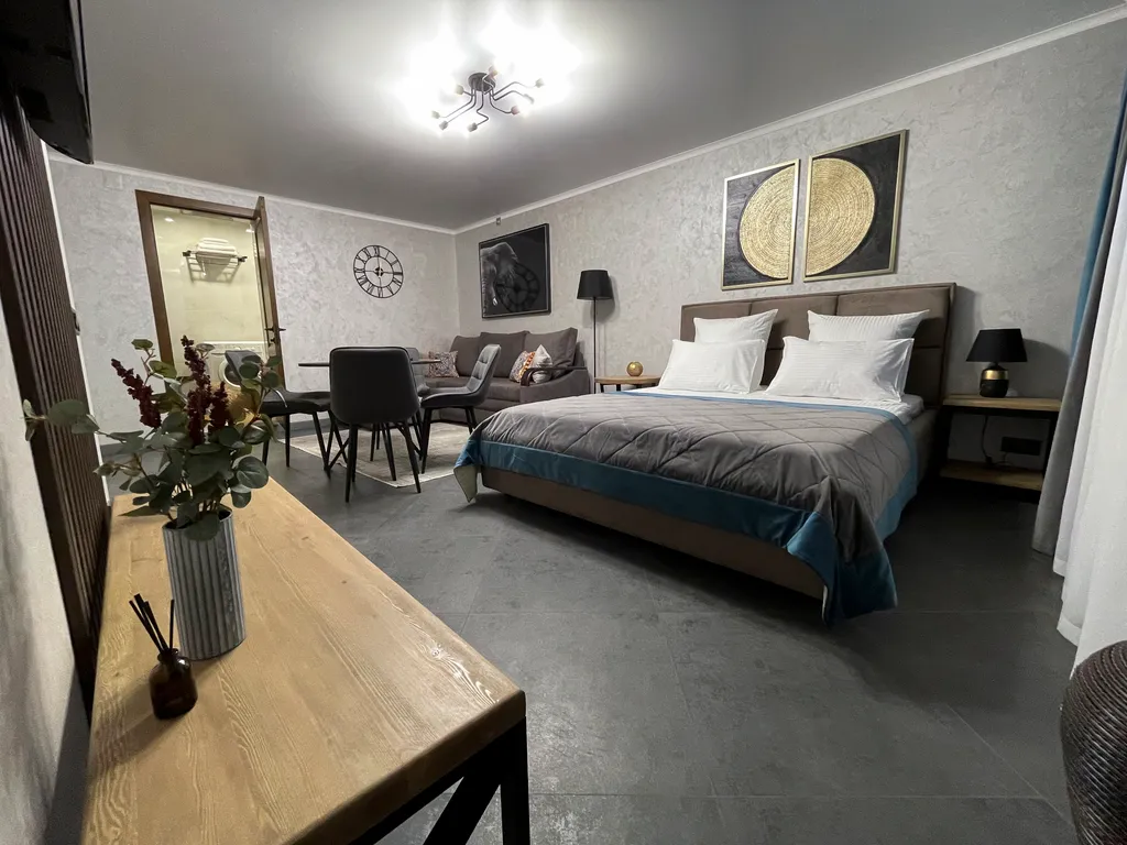 Уютный дом с двумя раздельными квартирами в центре