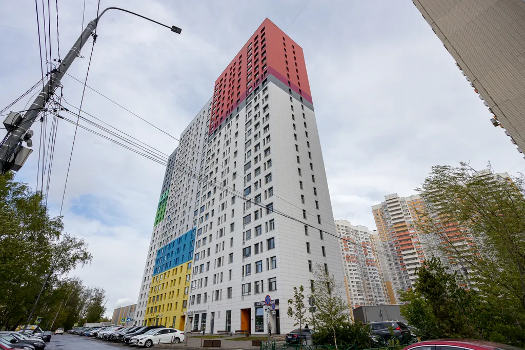 Евро-двухкомнатная квартира с дизайнерским ремонтом