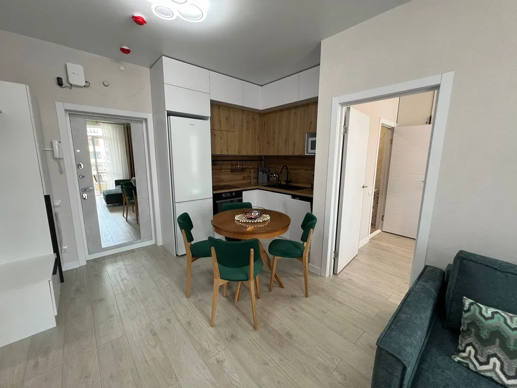 355 Евротри люкс на 6 человек с бассейнами