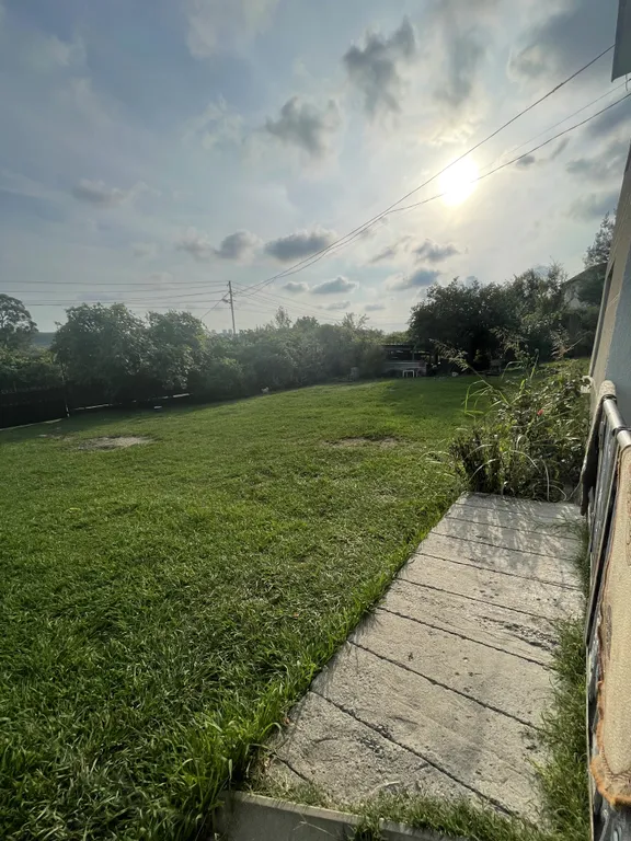 5-комнатный Дом