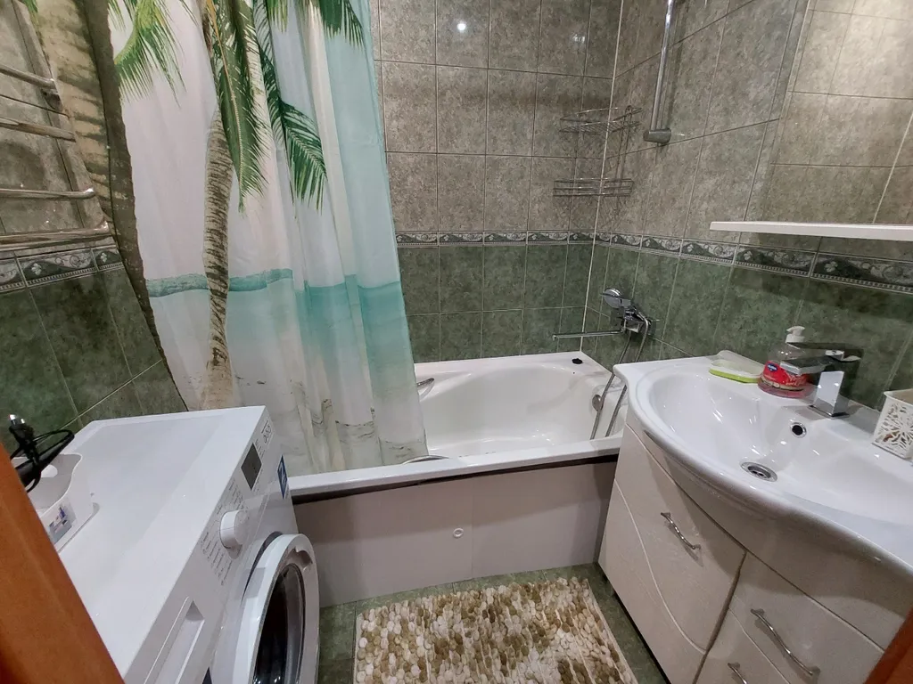 Трехкомнатная квартира в центре города