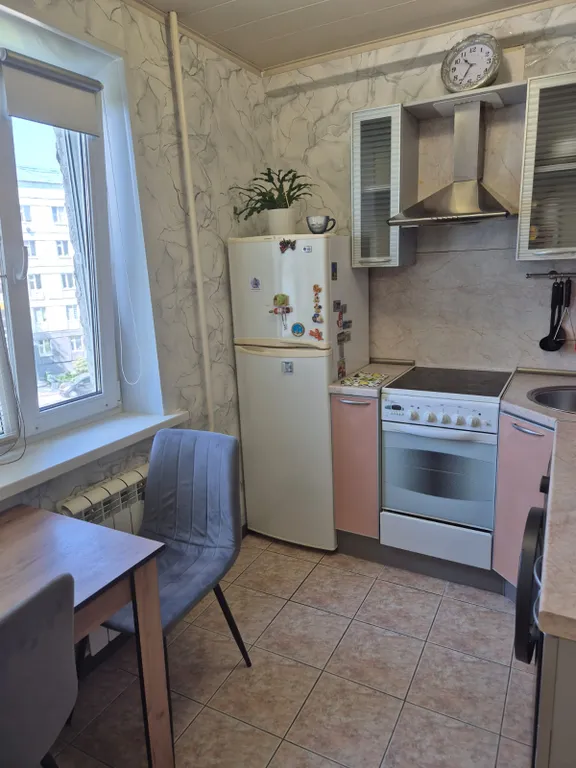 Светлая, уютная квартира возле Детской Окружной Больницы