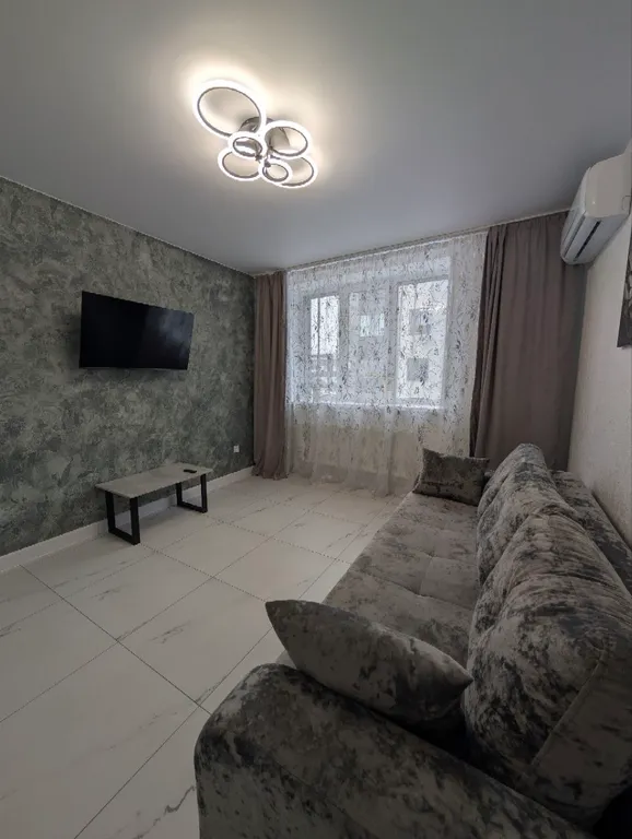 2-комнатная квартира в ЖК Солнечный город — аренда посуточно в Батайск