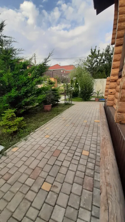 Сруб у моря