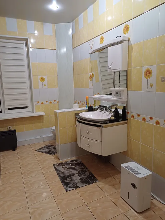 Просторные апартаменты с территорией