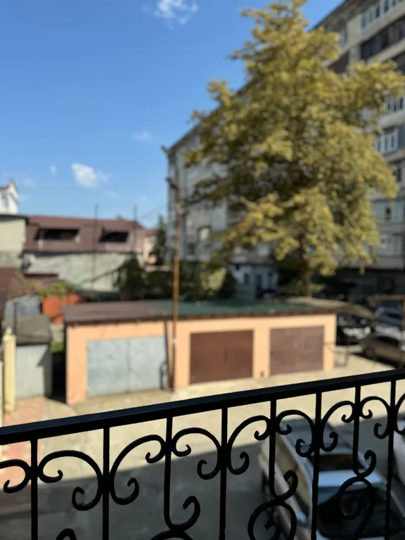 Квартира 2 х комнатная квартира в центре Сухума у моря — Сухум