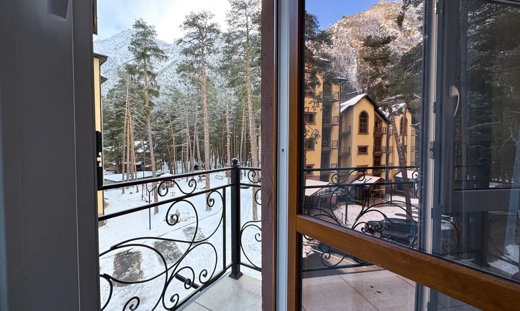 Уютная квартира в сосновом лесу в сердце гор — аренда посуточно в Эльбрус