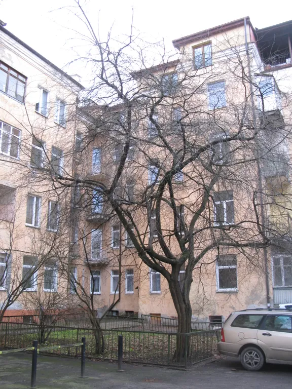 Квартира Квартира с изолированными комнатами в элитном районе — Калининград