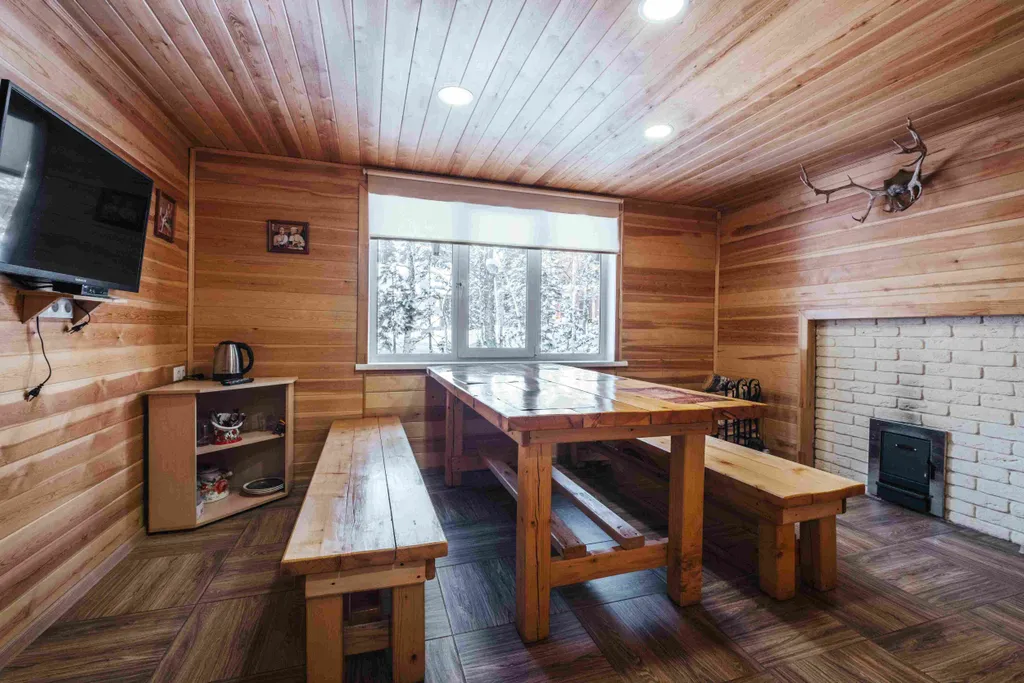 Коттедж Гостевой двор Дом в кедрах — Шерегеш