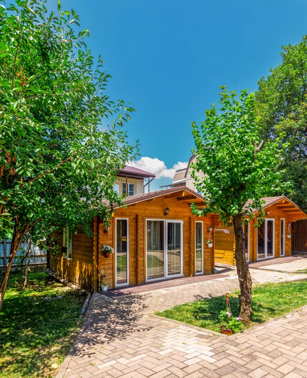 Современный деревянный дом из бруса