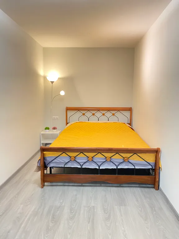 Светлая евродвушка у Батарейной горы