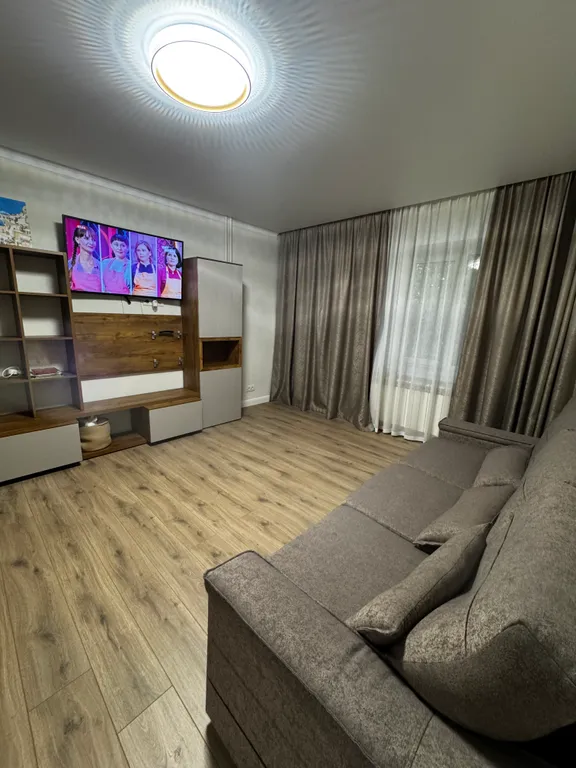 Лучшая огромная 2-комнатная квартира Взлетка