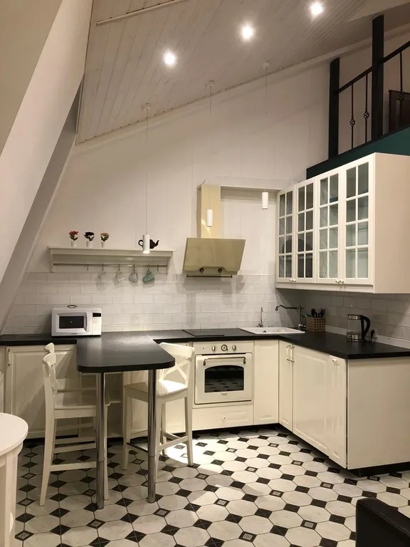 Стильная loft квартира Athena в центре Петербурга