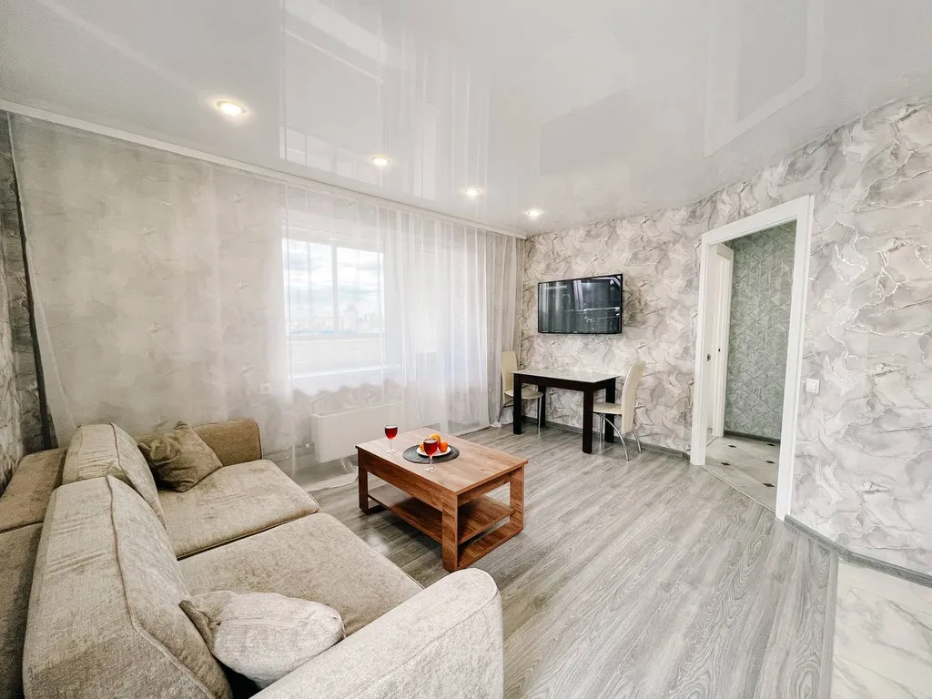 Апартаменты с дизайнерским ремонтом в самом центре города