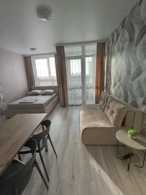 Студия с видом на Радуга-парк