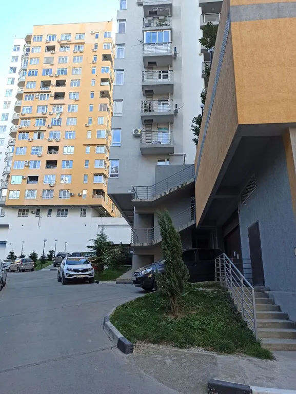 Квартира Уютная квартира около жд вокзала Адлера — Адлер