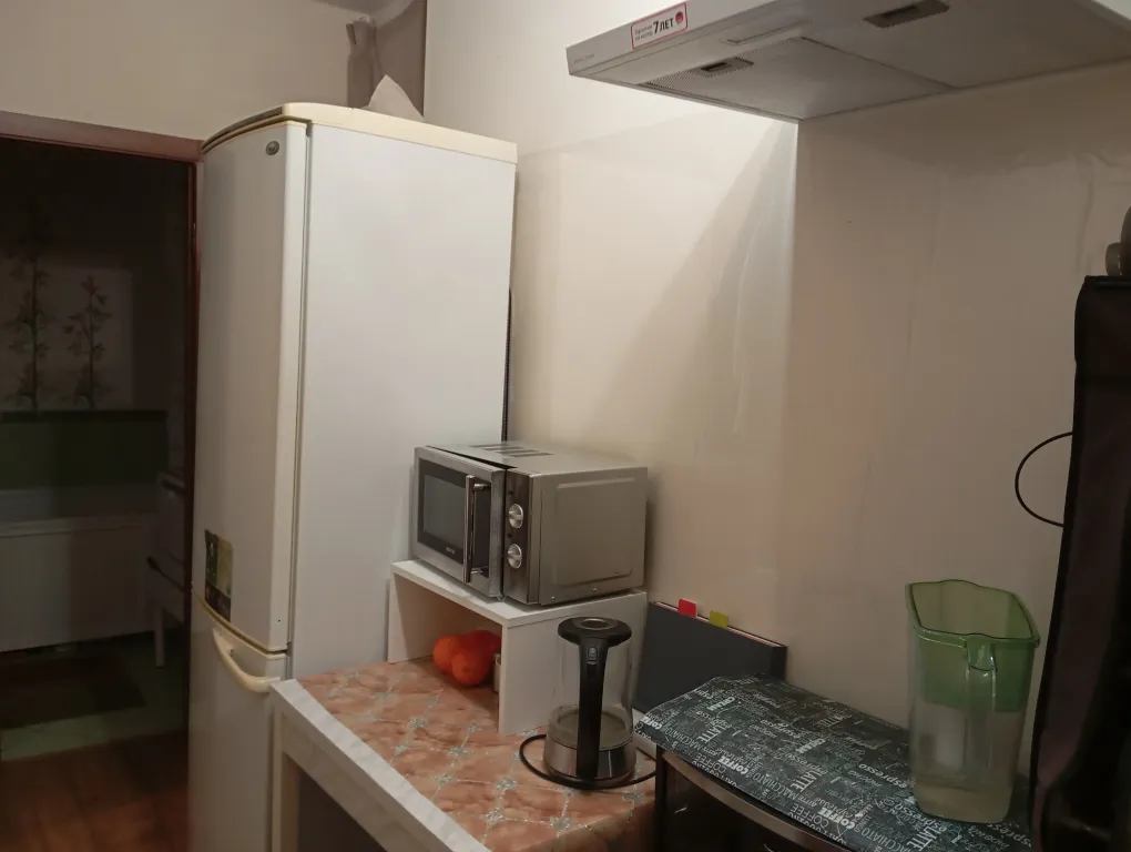 Комната с балконом рядом с метро