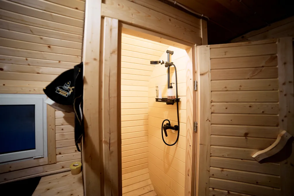 Загородный дом с баней возле горнолыжного курорта Сорочаны