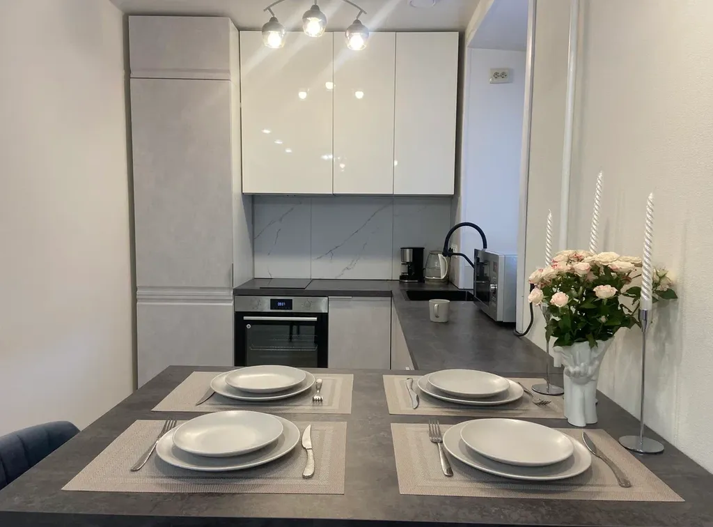 Квартира 2-комнатная квартира в Академгородке возле детского центра Мозайка — Новосибирск