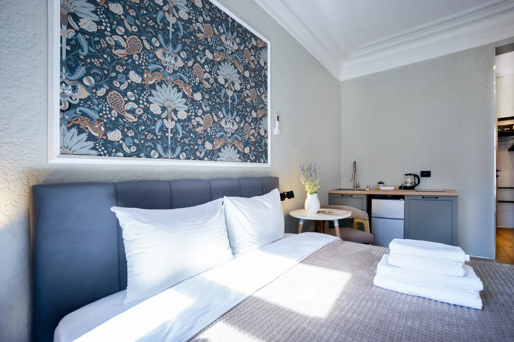 Видовая студия в бутик апарт-отеле Дом с гаргульями