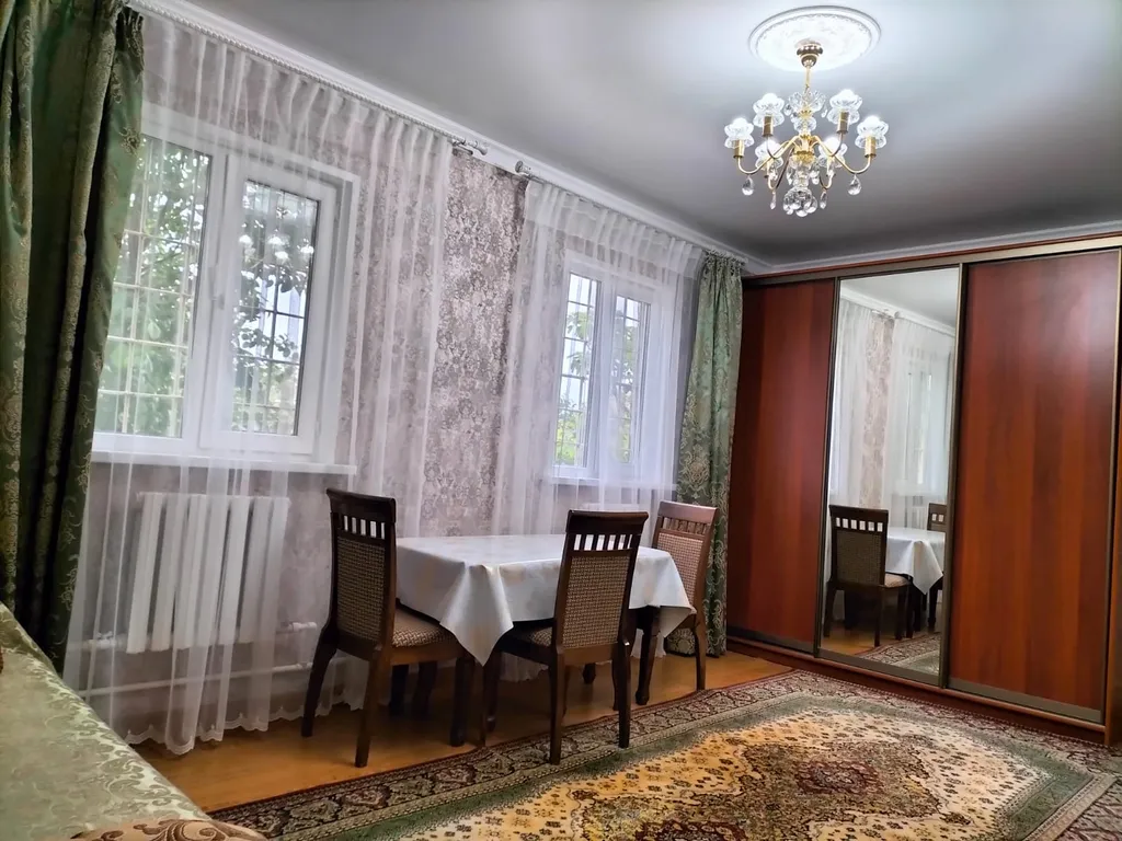 Коттедж Двухкомнатный дом и 5 соток, с садом, без хозяев — аренда посуточно в Избербаш