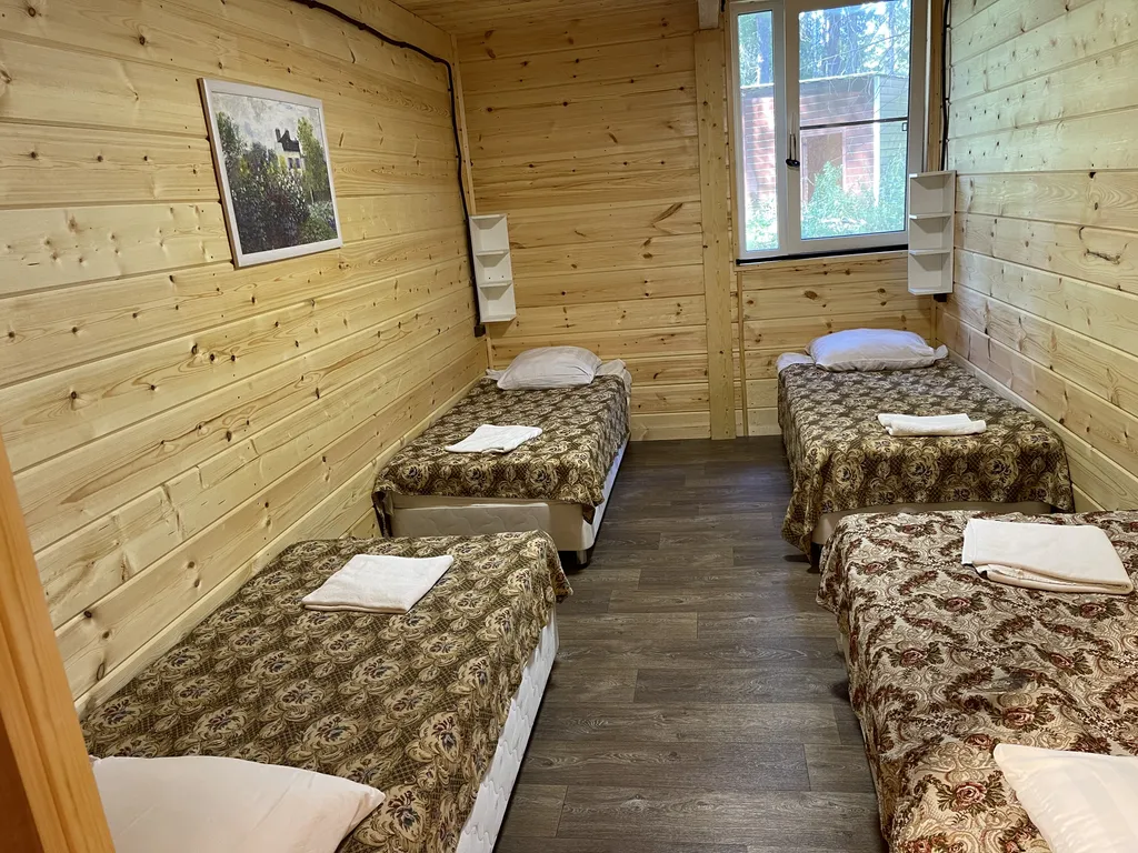 4-комнатный Дом