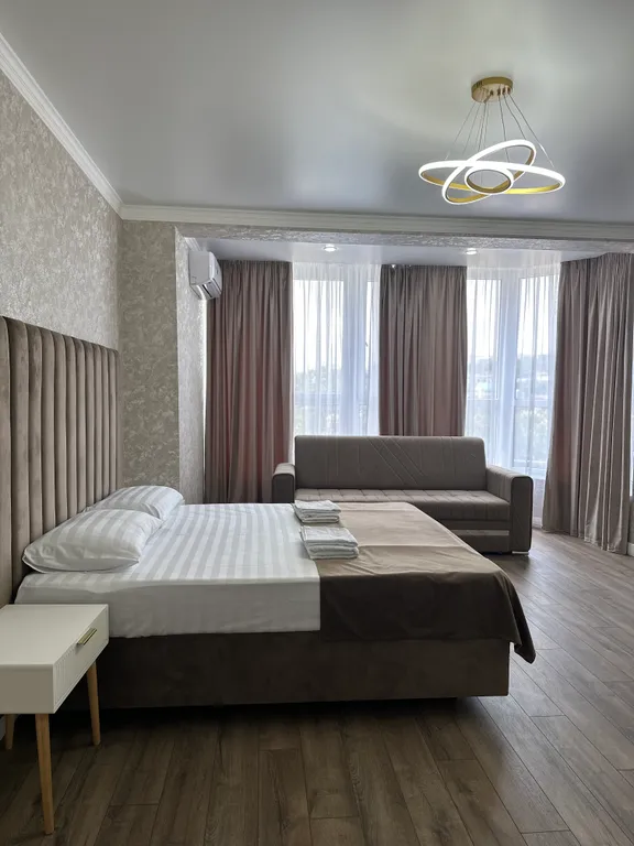 Уютная квартира с новым дизайнерским ремонтом