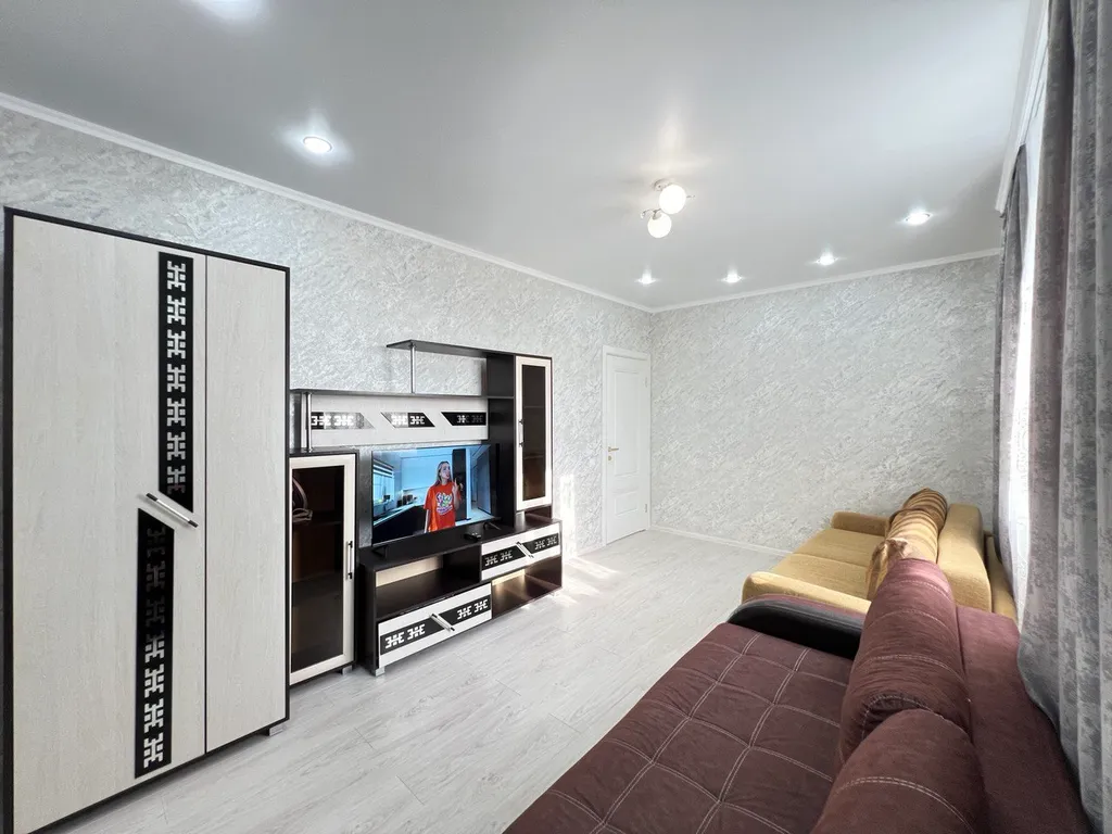 Двухкомнатная в центре