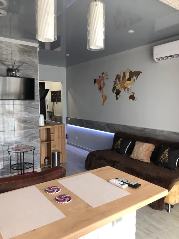 Двухкомнатная квартира с панорамными окнами