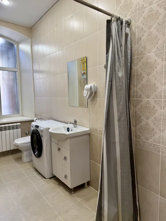 Двухкомнатная квартира в историческом центре на набережной Волги