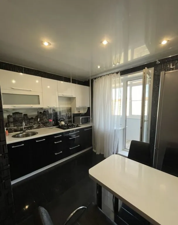 Уютная квартира на Завеличье — аренда посуточно в Псков