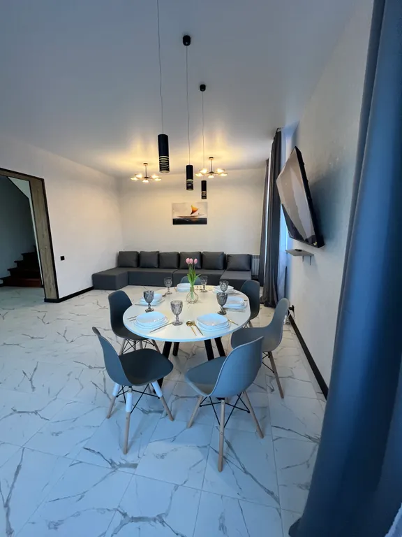 4-комнатный Дом