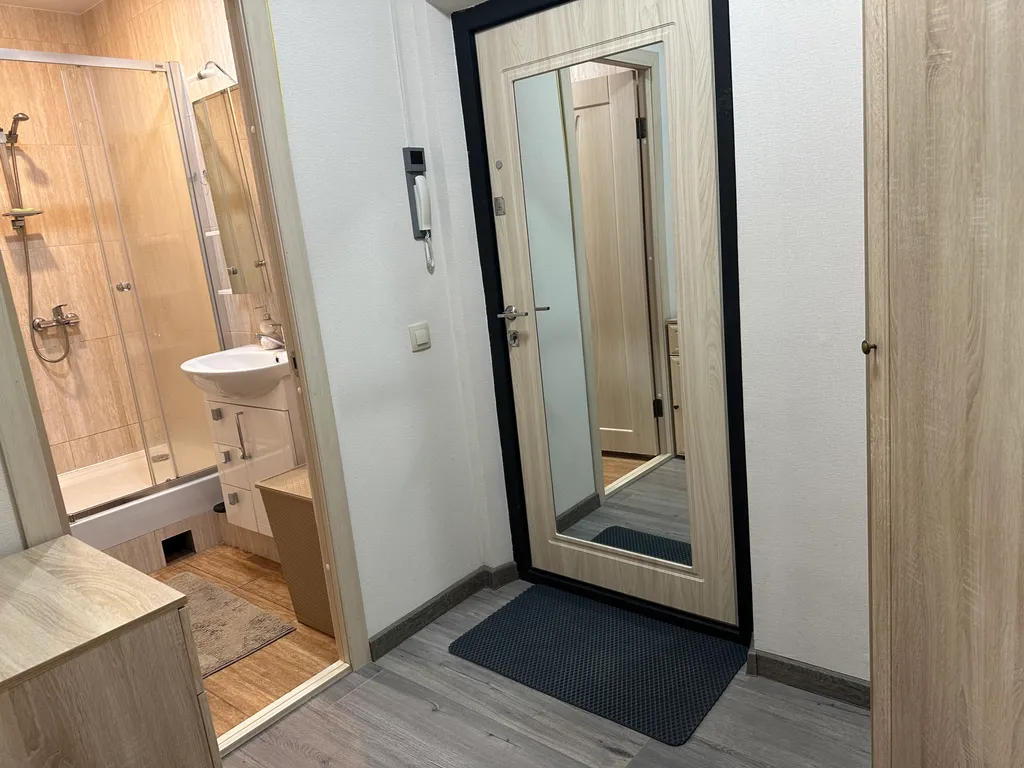 Студия в элитном доме в центре города