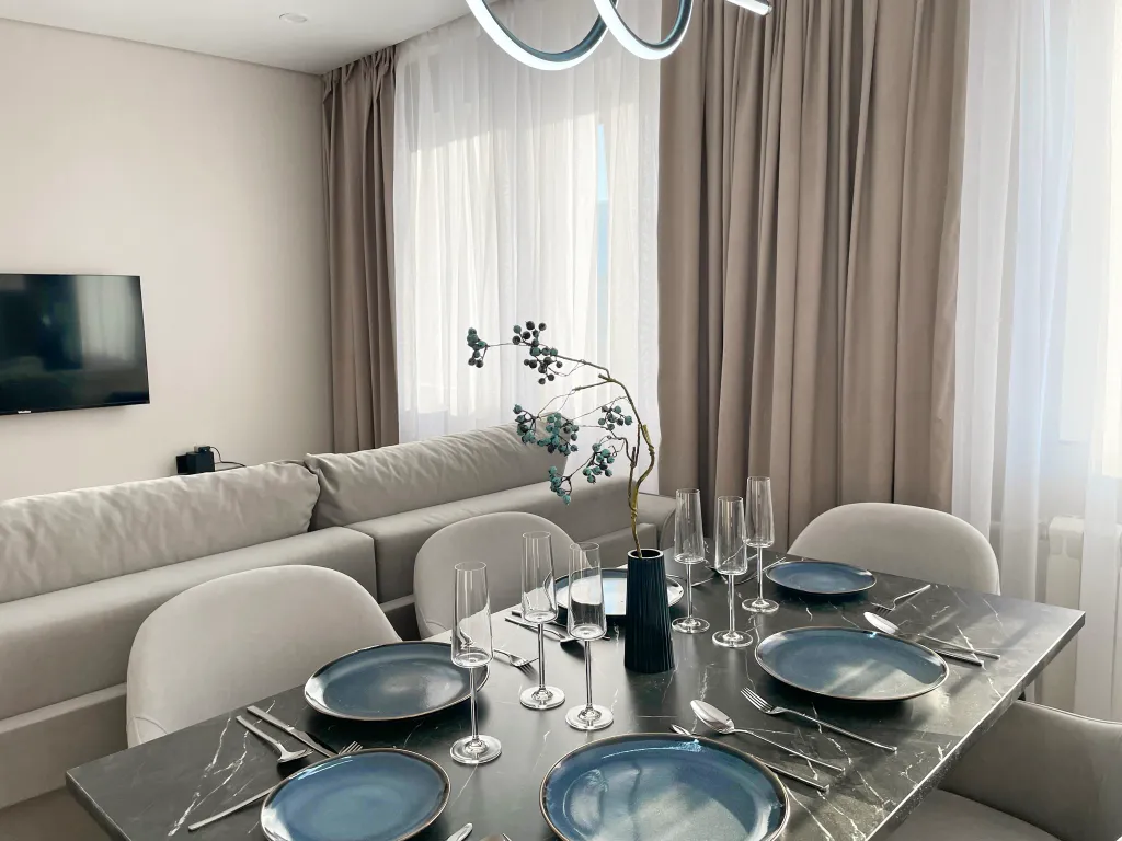 Апартаменты с видом на Оперный и новым ремонтом