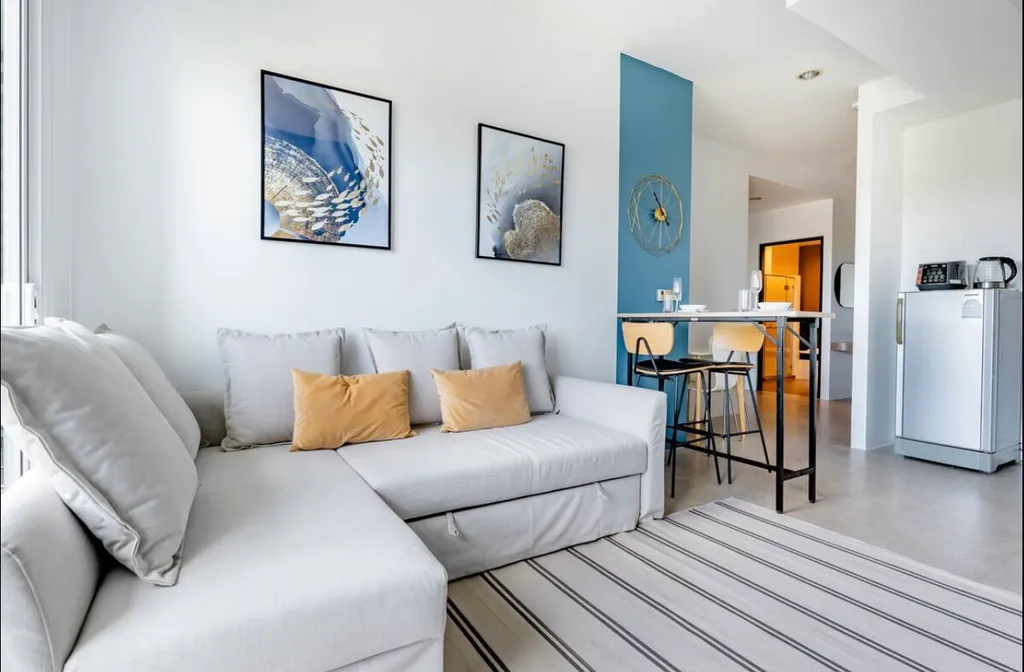 Семейные апартаменты Veloche на Кароне