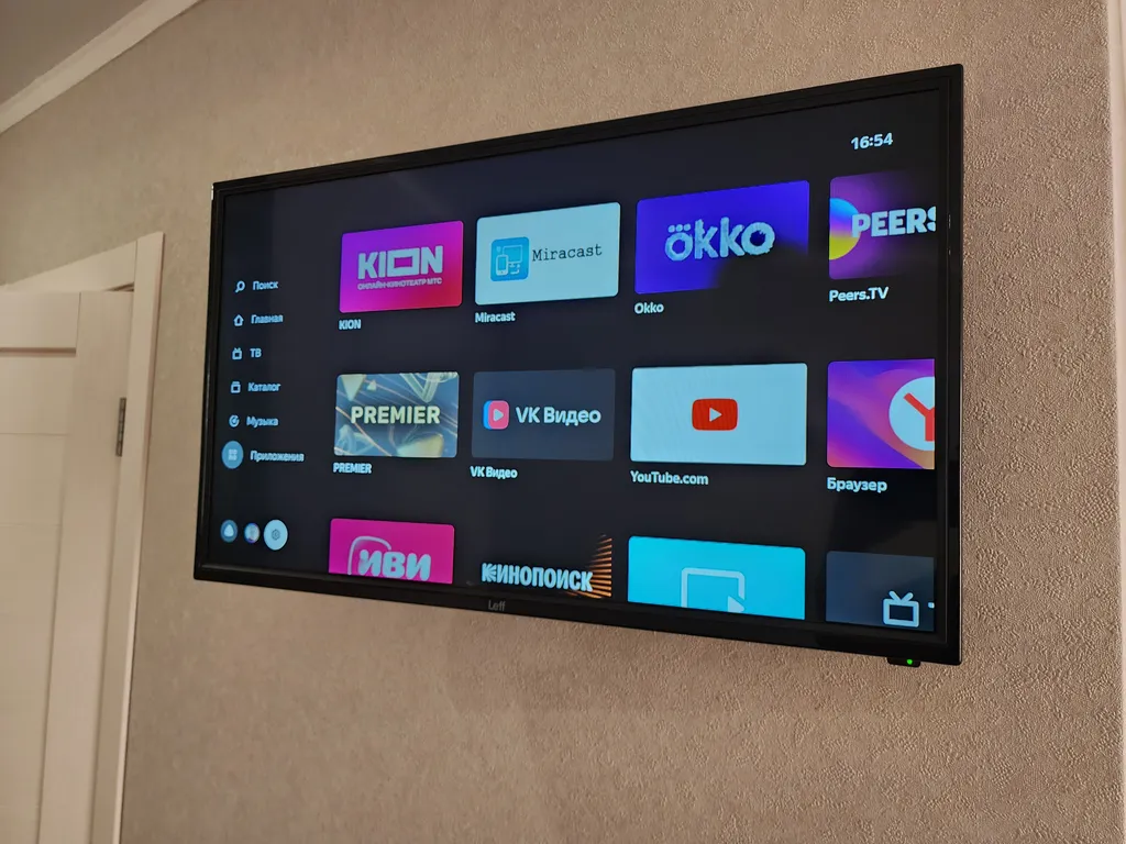 Студия с видом на озеро