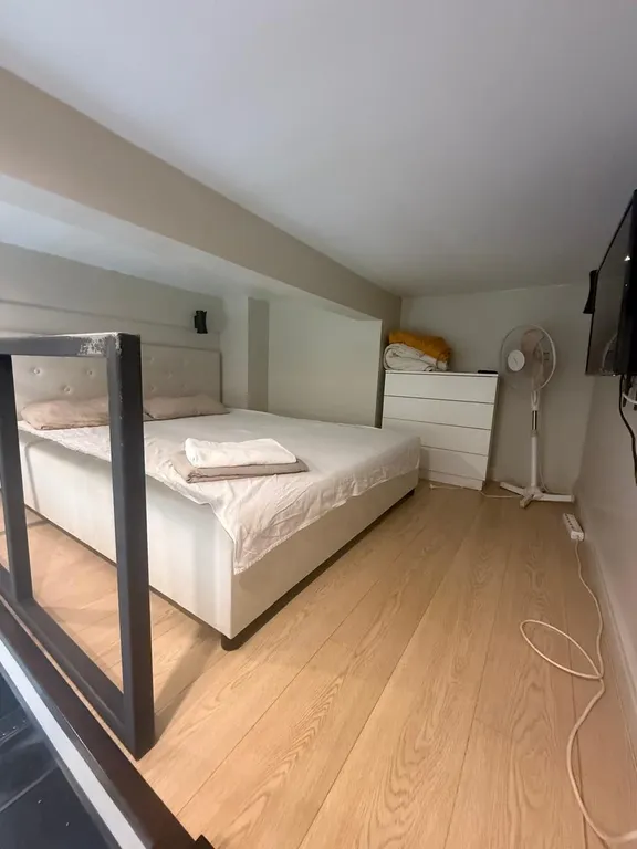 Квартира 1-комнатная Квартира — Москва